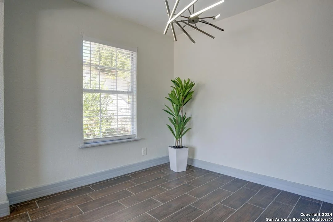 Photo of 303 DEMYA DR