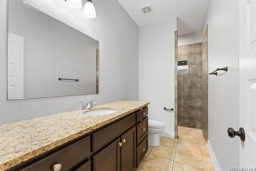 Photo of 1204 Valencia