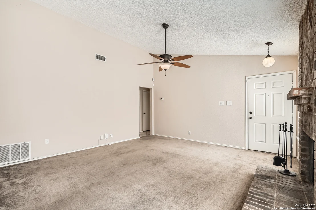 Photo of 7231 FERNVIEW