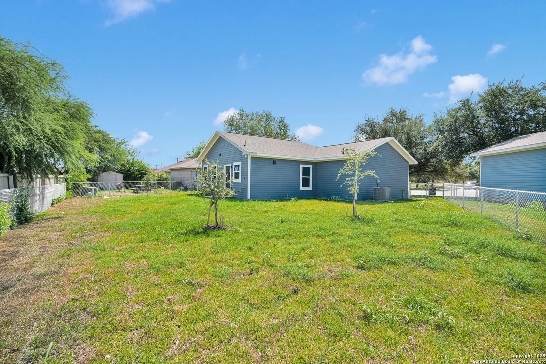 Photo of 311 VILLA ROSA