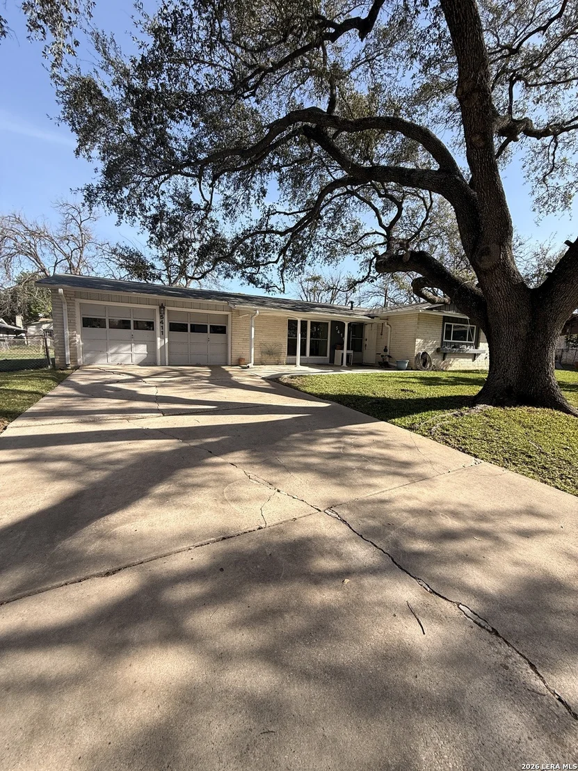 Photo of 5411 Redding