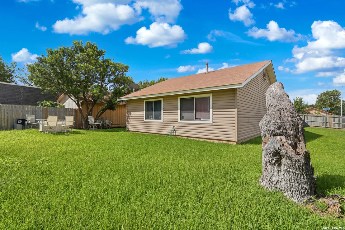Photo of 9609 Little Bend