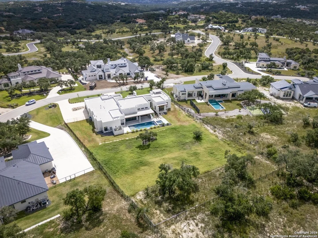 Photo of 25907 Morhiss Pt