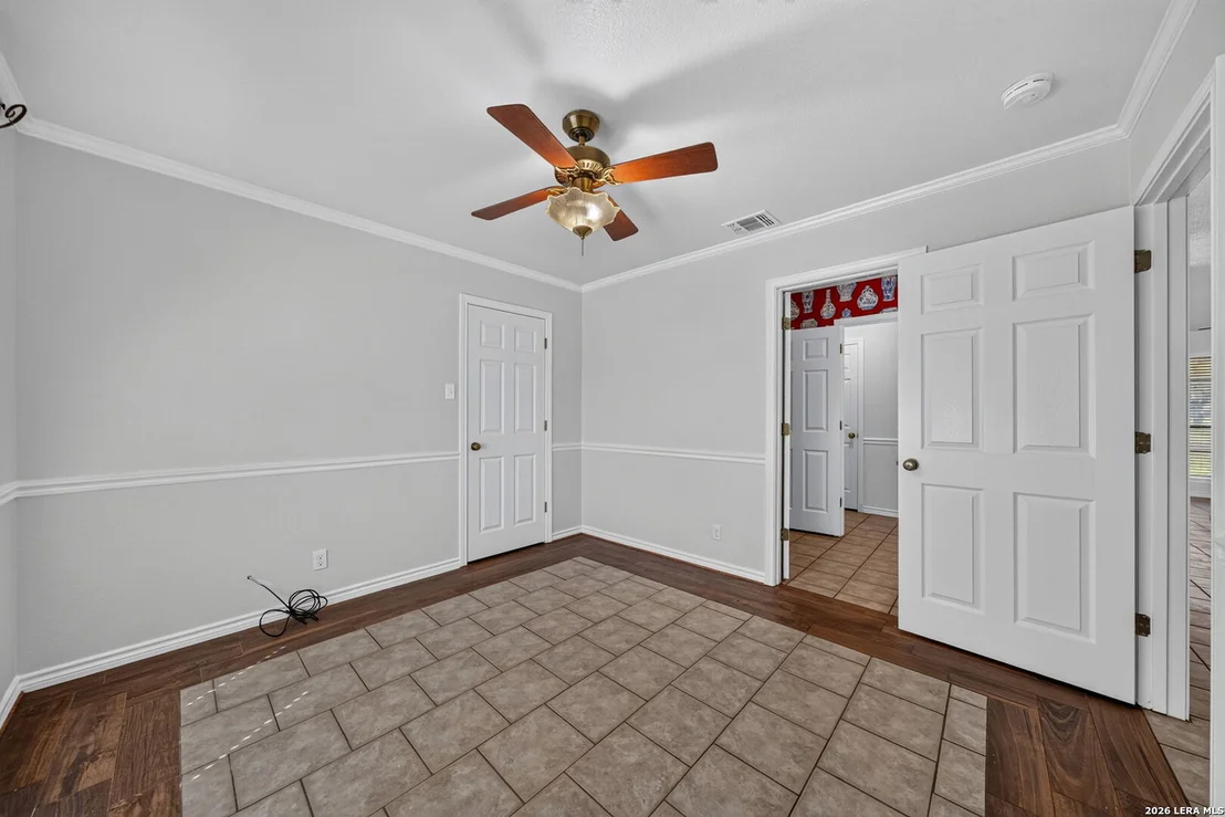 Photo of 1704 STRAIT LN