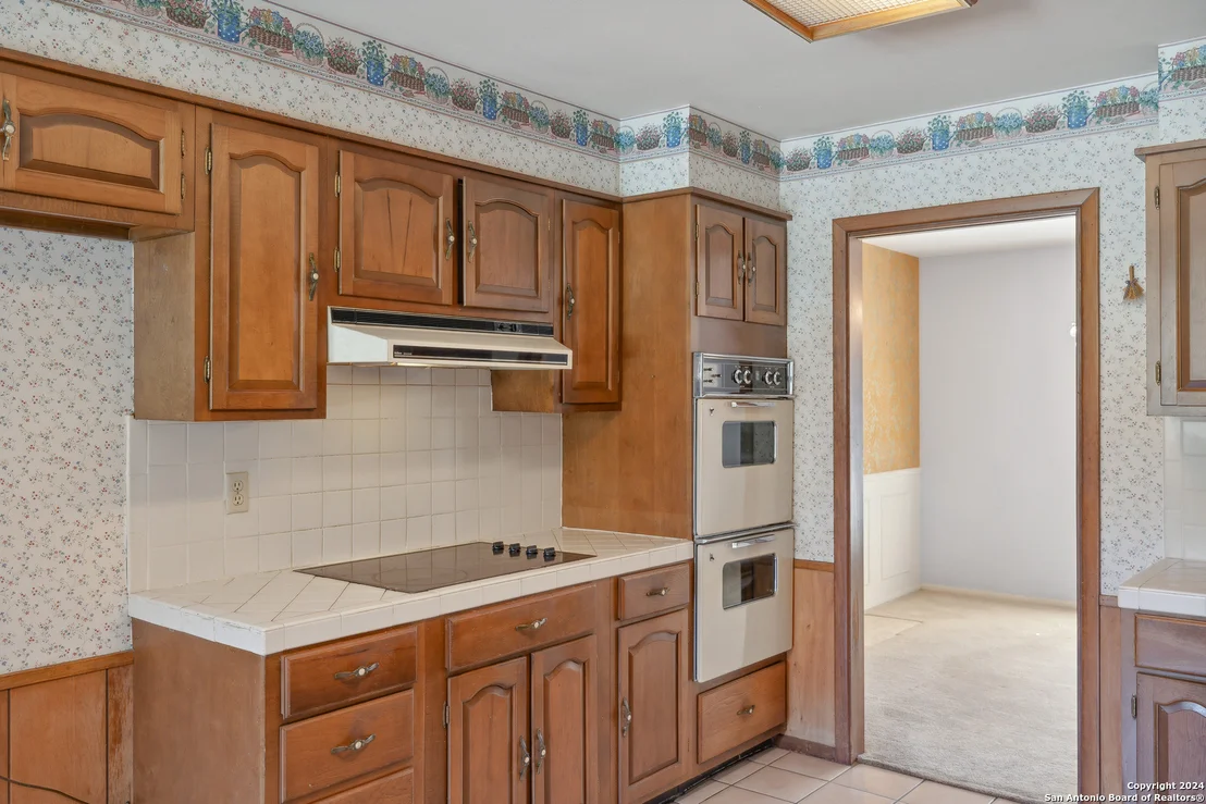 Photo of 449 GOLFCREST