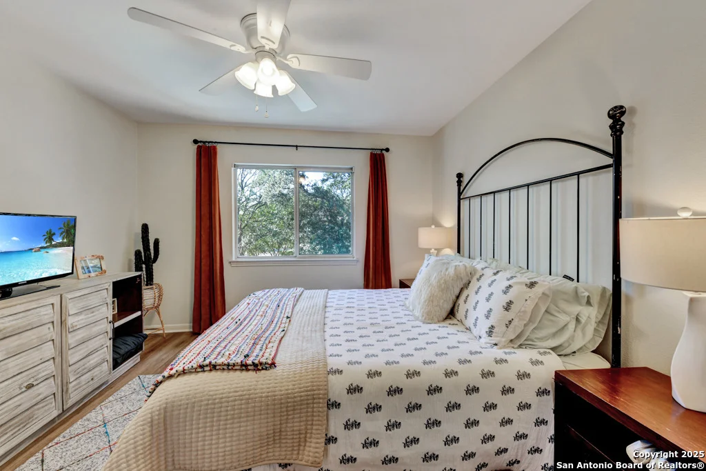 Photo of 2204 Blackoak Bnd