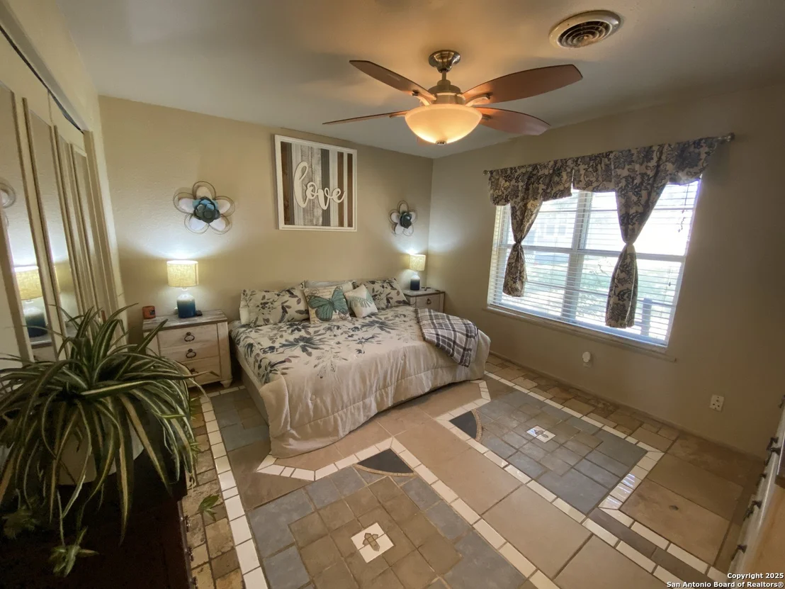 Photo of 119 Laurel Way