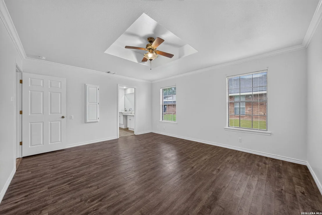 Photo of 1704 STRAIT LN