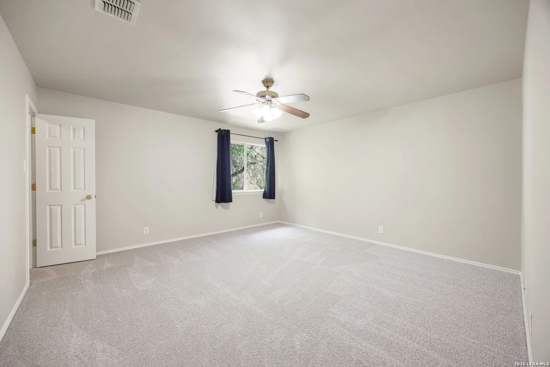 Photo of 17230 Darien Wing