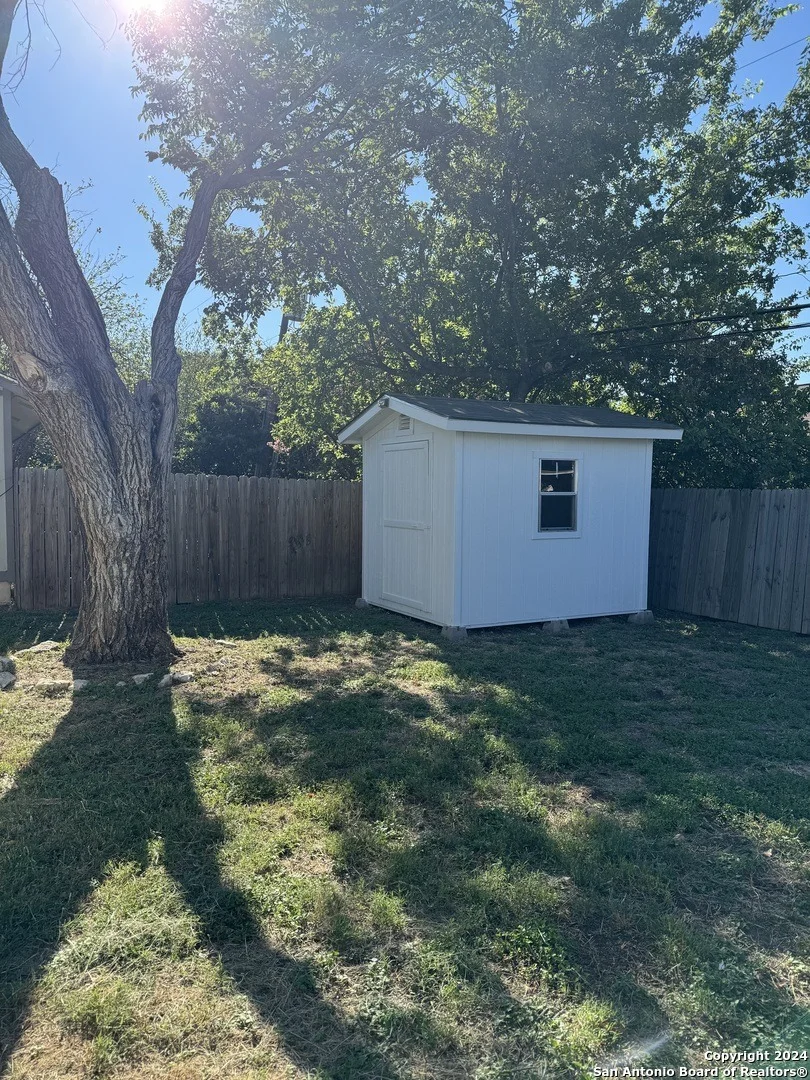 Photo of 9618 SOUTH BND