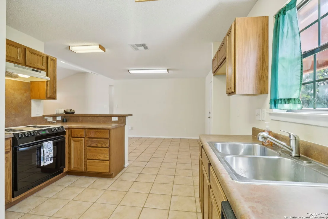 Photo of 307 Crownhill Dr