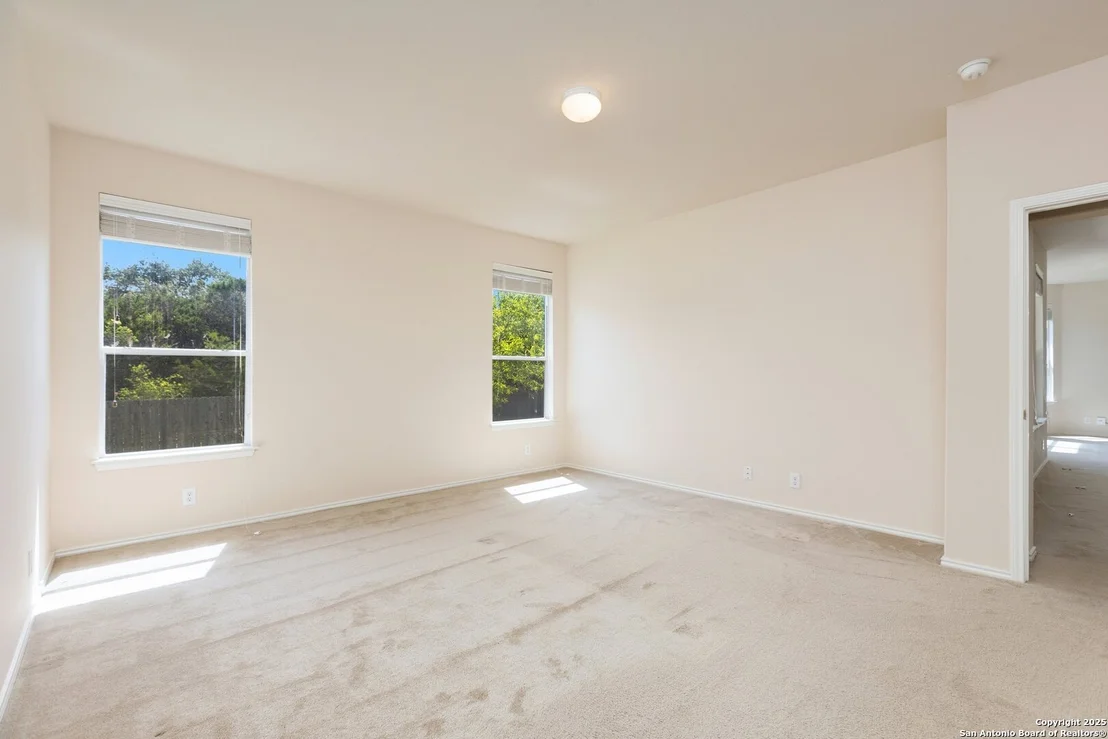 Photo of 14204 Auberry
