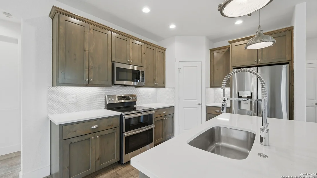 Photo of 1039 Primrose Path