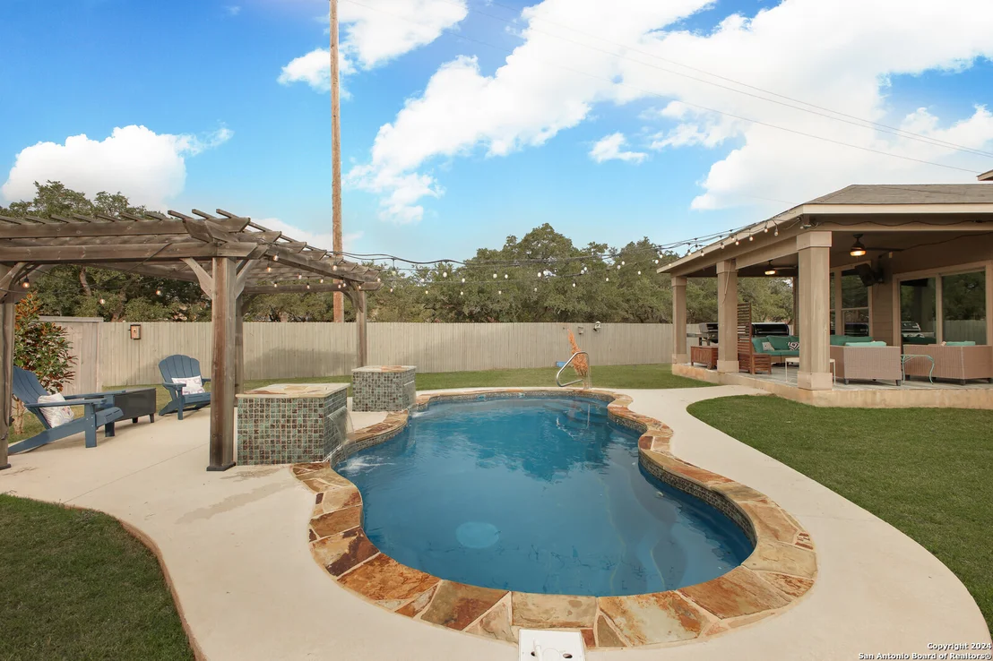 Photo of 20219 HILLBROOK PARK