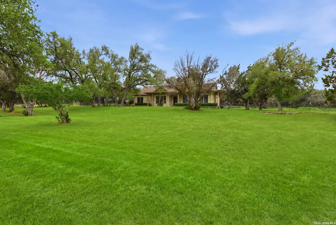 Photo of 180 Saur Rd
