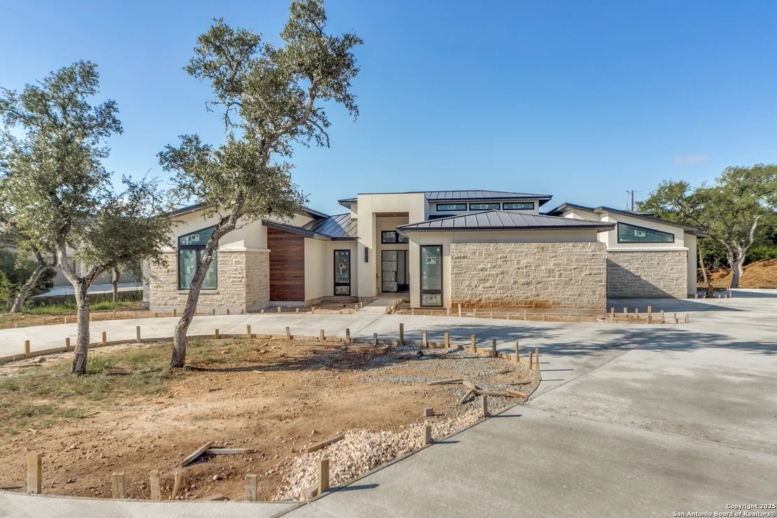 Photo of 325 Ranch Heights