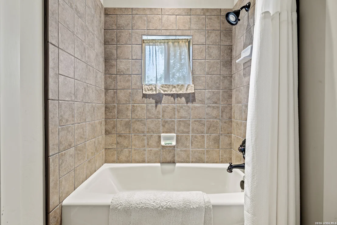 Photo of 957 Cedar Hills