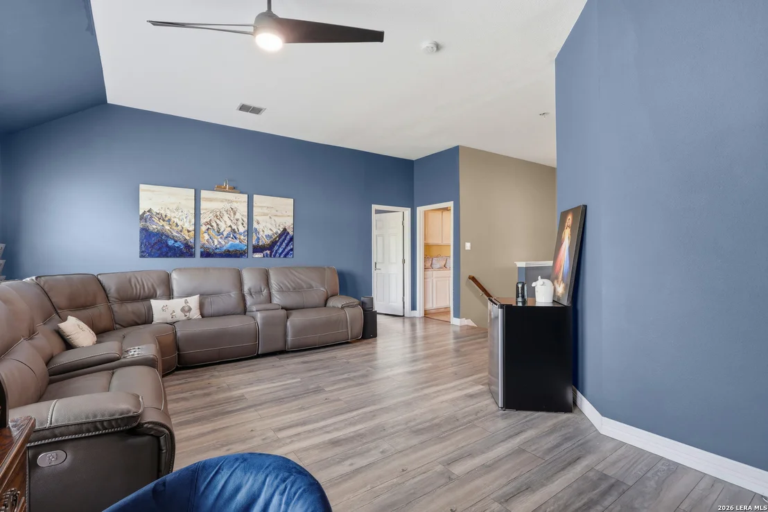 Photo of 15607 Mission Crst