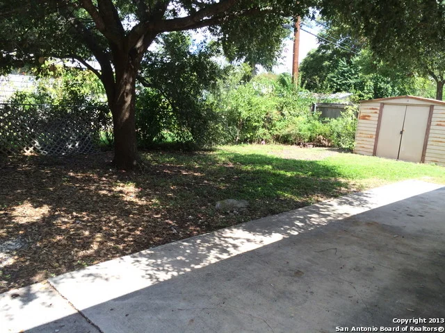 Photo of 2139 BABS DR