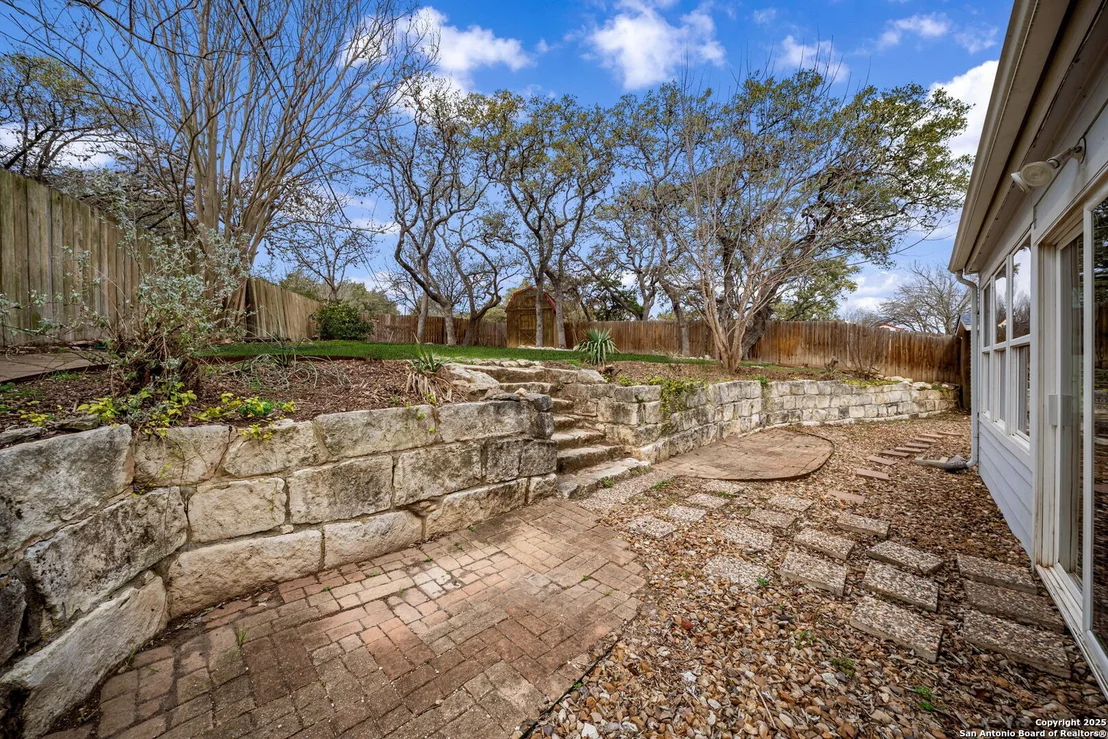 Photo of 7811 Valley Trails