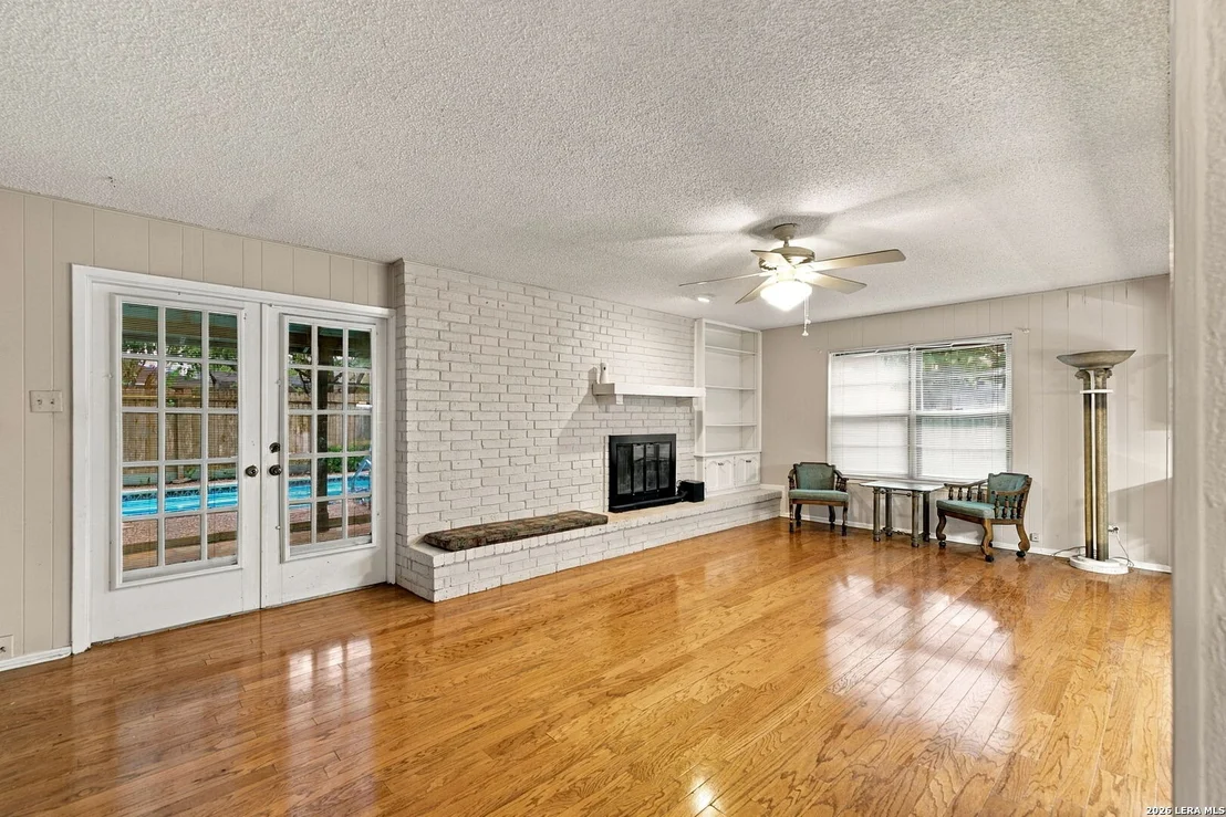 Photo of 16419 LEDGE POINT ST
