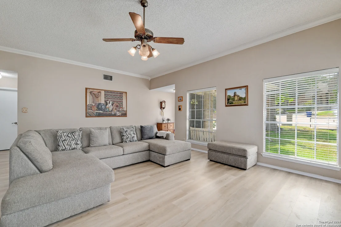 Photo of 3734 Colter
