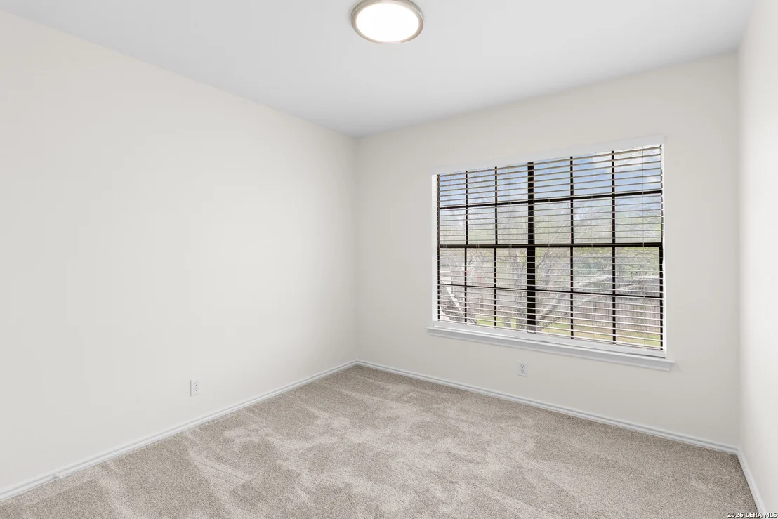Photo of 13638 PRINCES KNLS