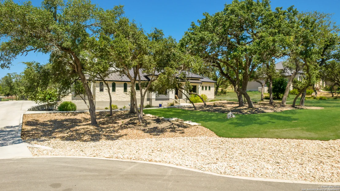 Photo of 718 post oak ridge
