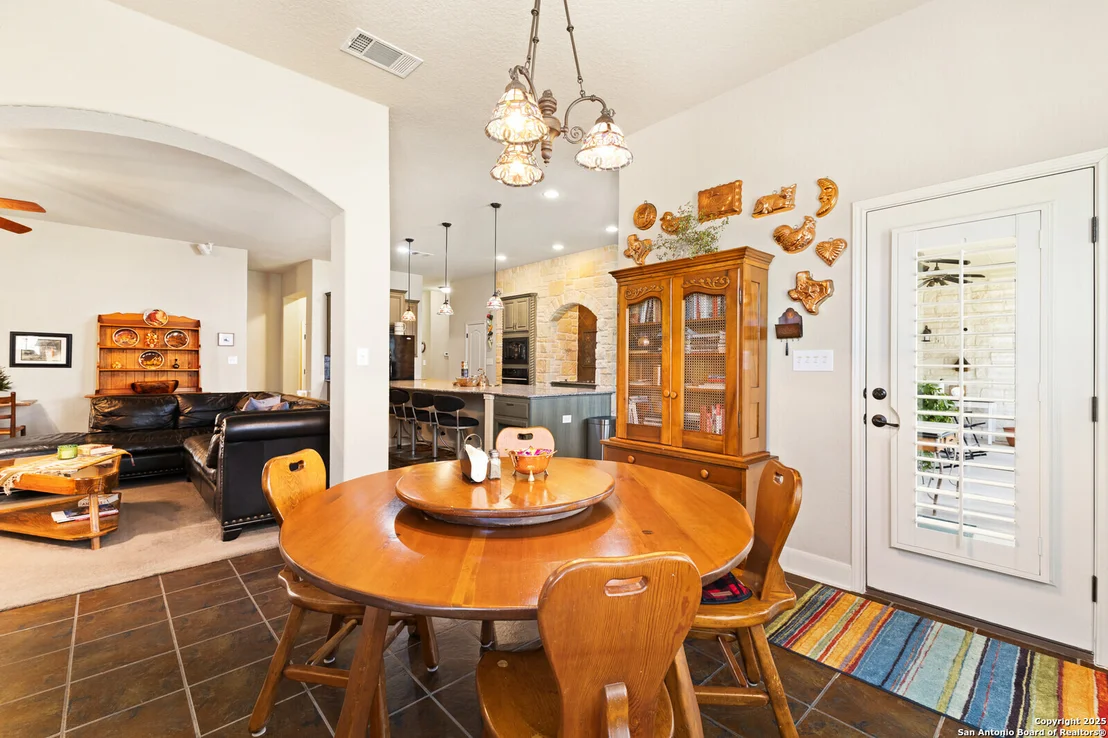 Photo of 436 hidden springs