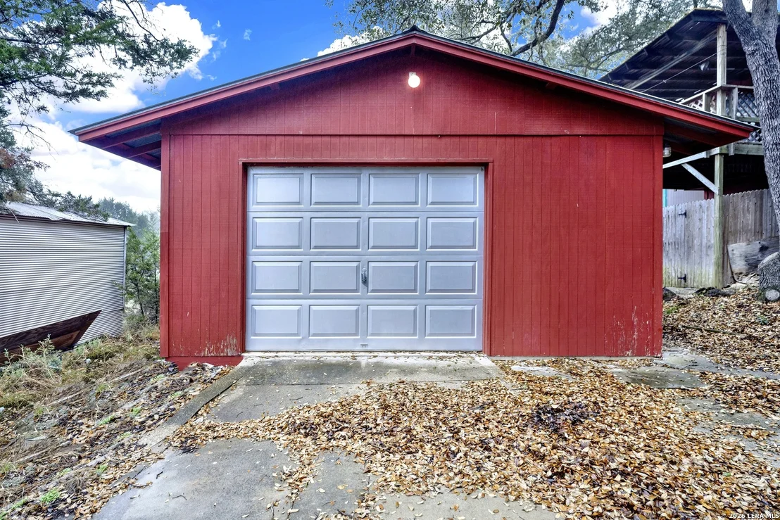 Photo of 705 shadyview
