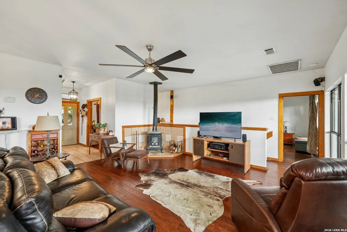 Photo of 175 Lorne Rd