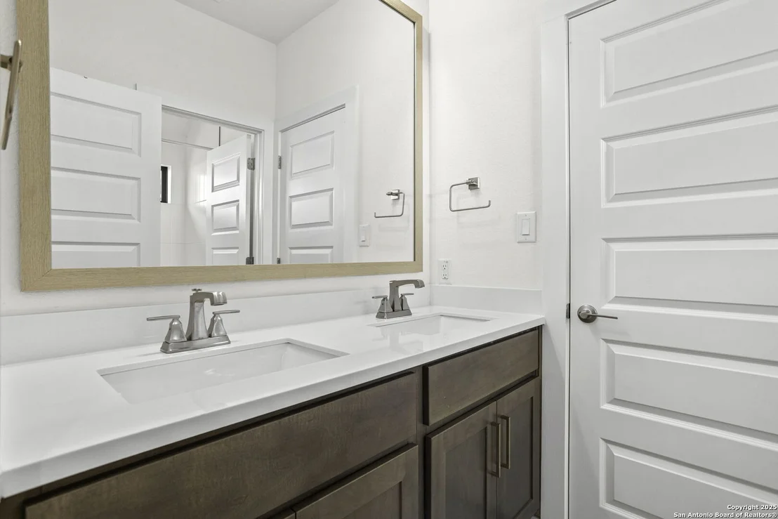 Photo of 3041 BRISTOW PARK