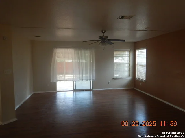 Photo of 10610 Terrace Plain