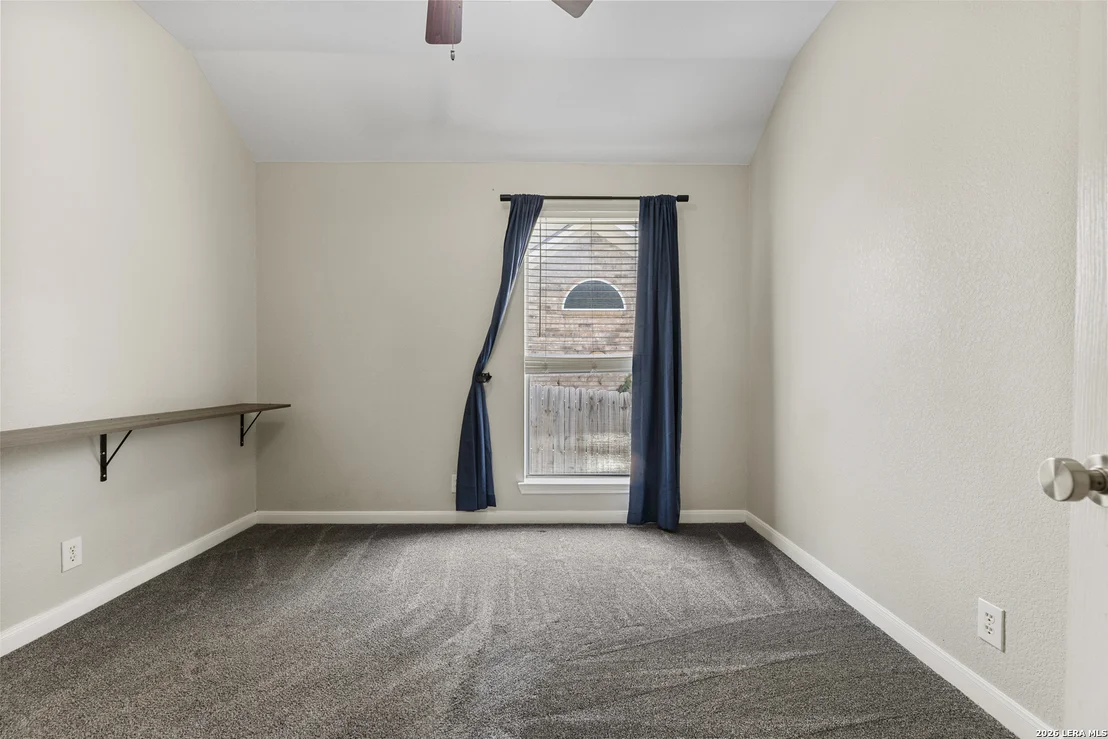 Photo of 2555 Crested Heights