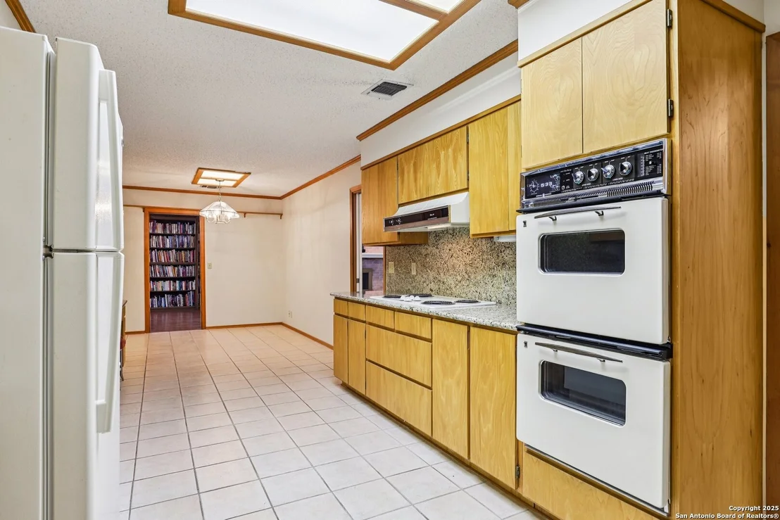 Photo of 5817 Winding Ridge