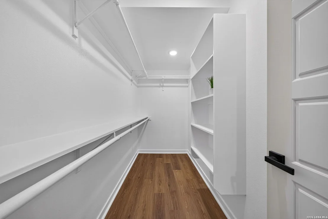 Photo of 359 BARBARA DR