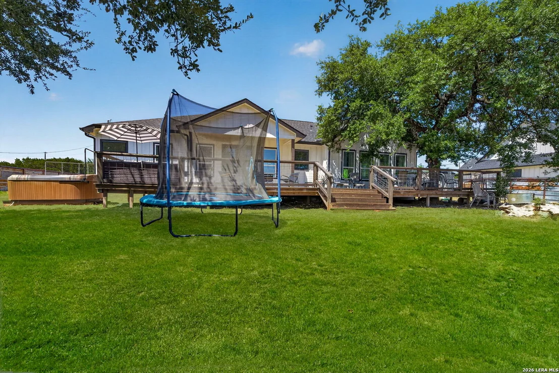 Photo of 335 SADDLE MOUNTAIN DR