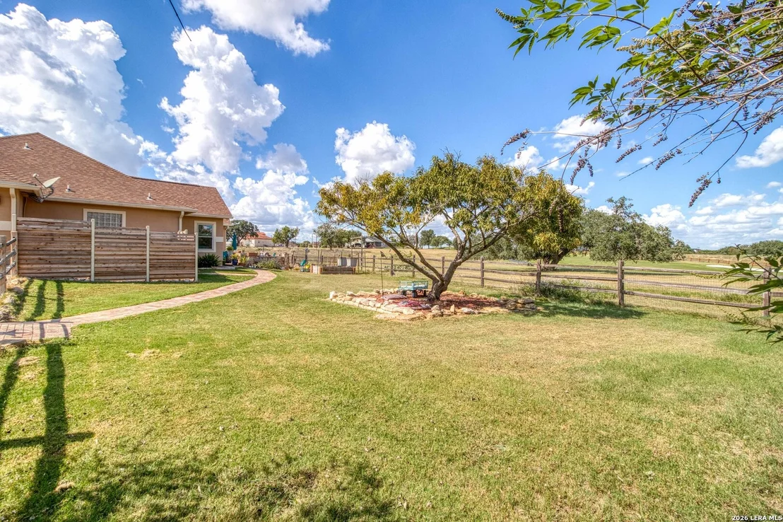 Photo of 212 ANTLER CIR