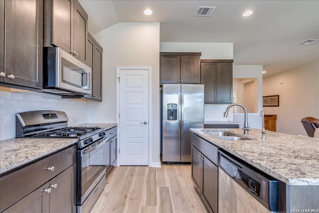 Photo of 712 Coyote Creek