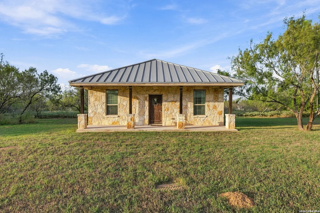 Photo of 1260 County Road 361