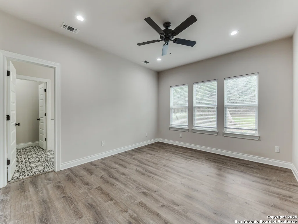 Photo of 122 River View