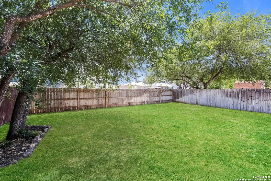 Photo of 13322 Chalk Hill