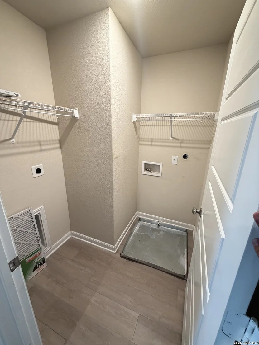 Photo of 810 Retama