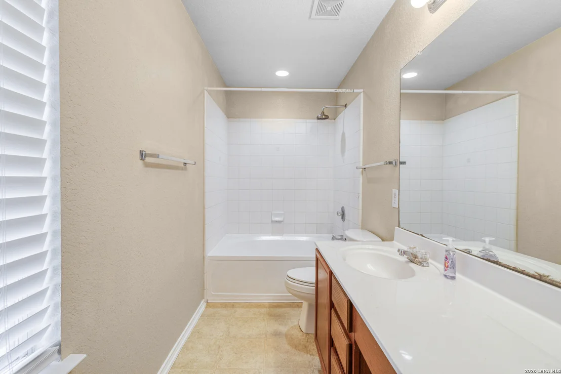 Photo of 131 BOOKER PALM