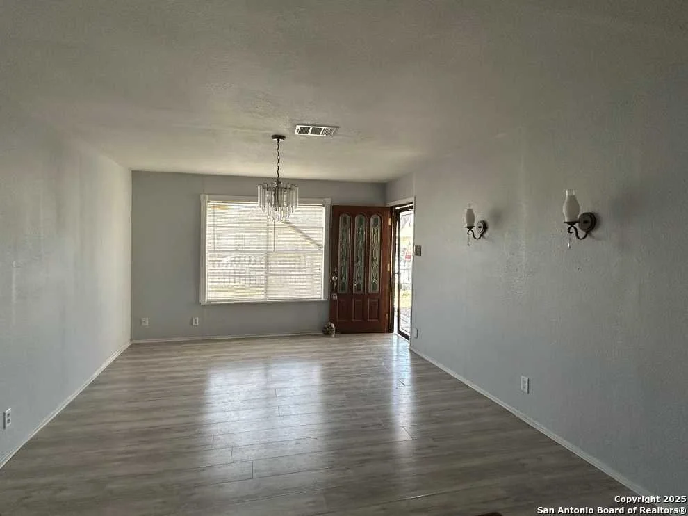 Photo of 1438 Drury