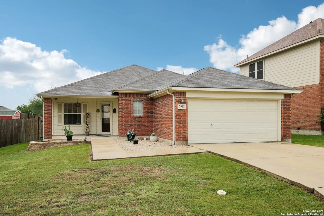 Photo of 7938 Sterling Manor