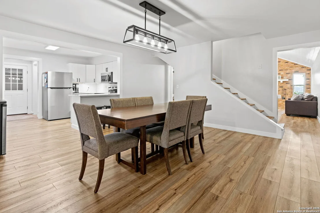Photo of 151 Crest Circle