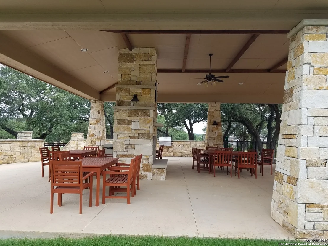Photo of 5692 COMAL VISTA