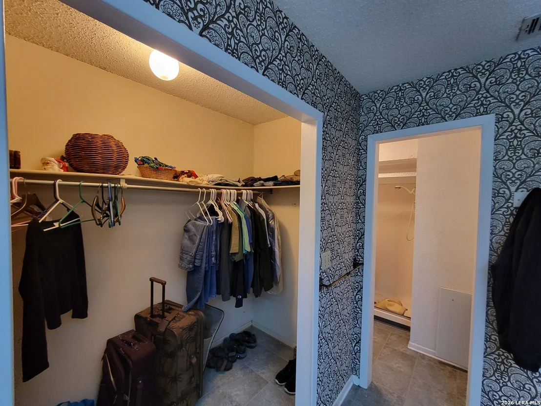 Photo of 6018 Patrick Henry