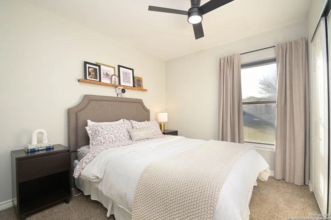 Photo of 814 Tibbits